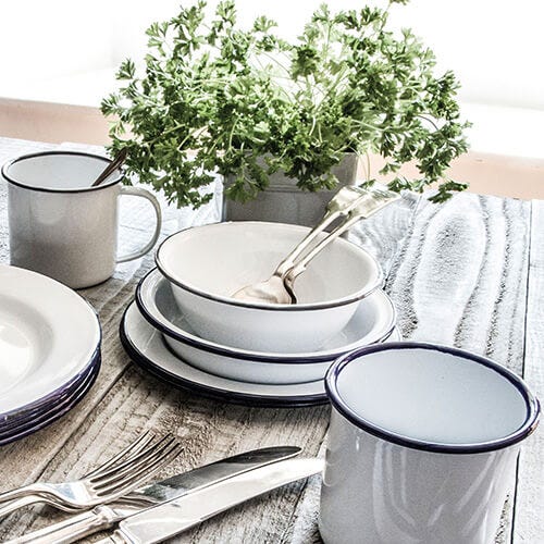 Living Nostalgia Enamel